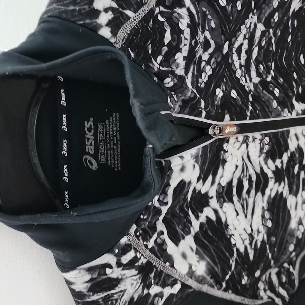 Asics Performance Jacket - Picture 2 of 5